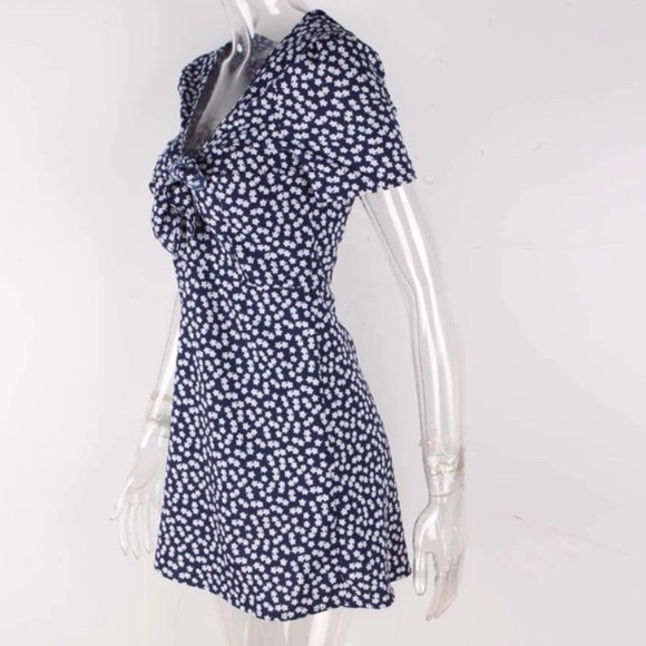 So cute blue dress with white flowers NWT - Picture 13 of 14